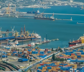 контейнерооборот порта Новороссийска превысит 700 тыс. груженых TEU - фото - 1