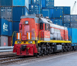 в морском порту Владивостока запущен в работу новый производственный комплекс для обработки контейнерных поездов - фото - 1